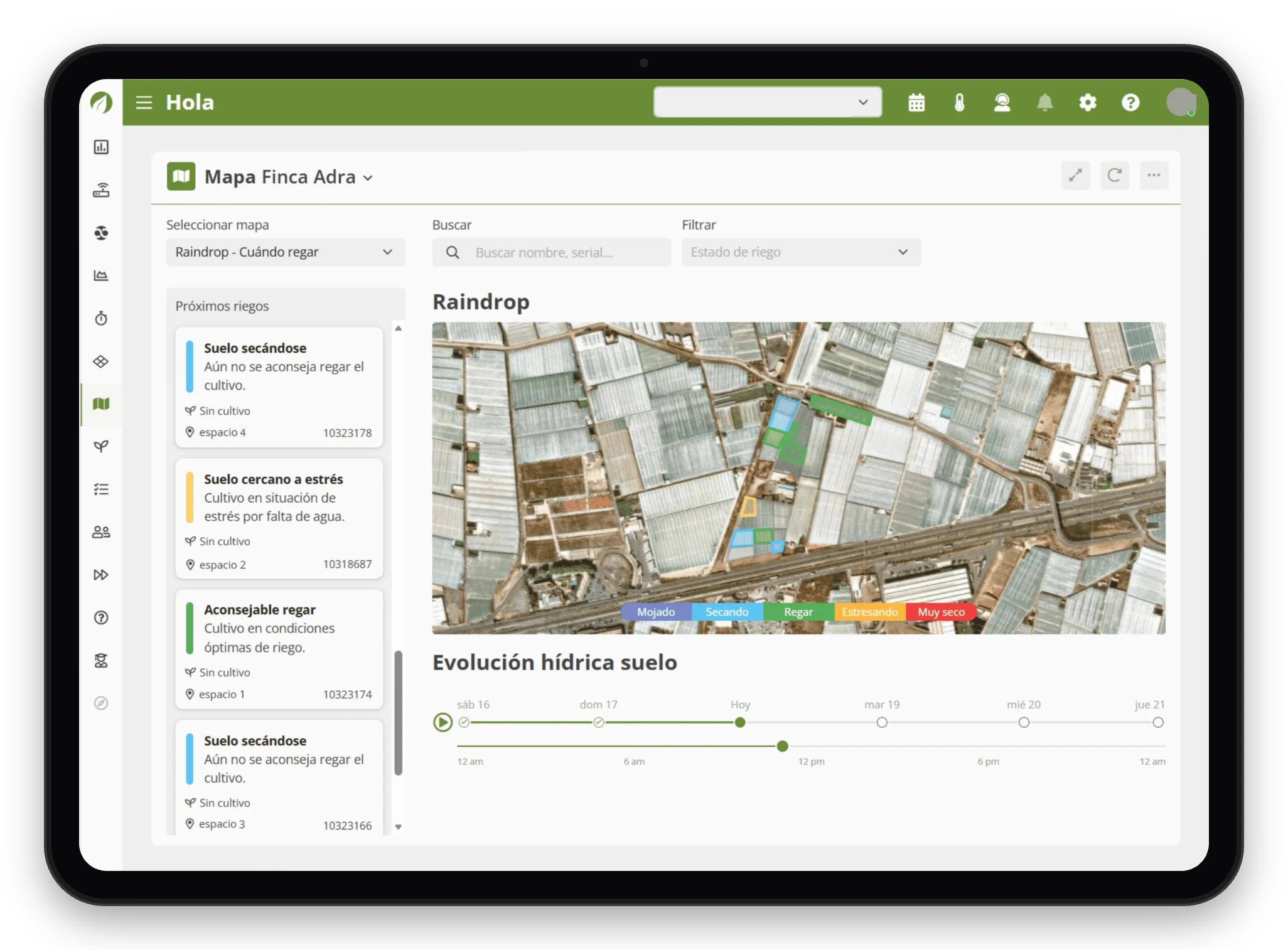 Mapa de Raindrop Pro con muchas fincas en un iPad